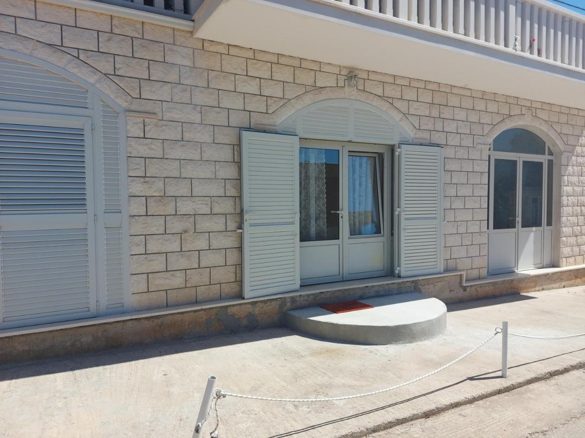 Apartments K & N Prizba Exterior foto
