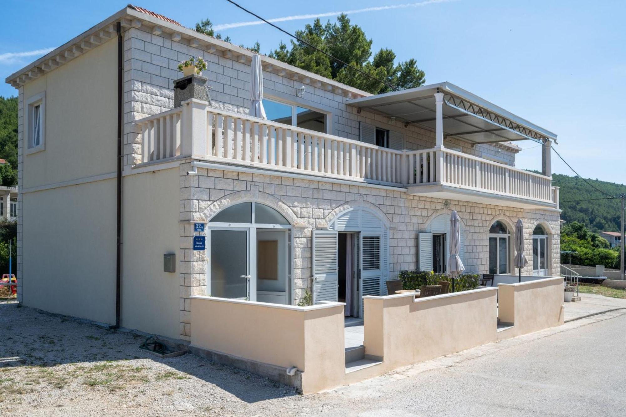 Apartments K & N Prizba Exterior foto