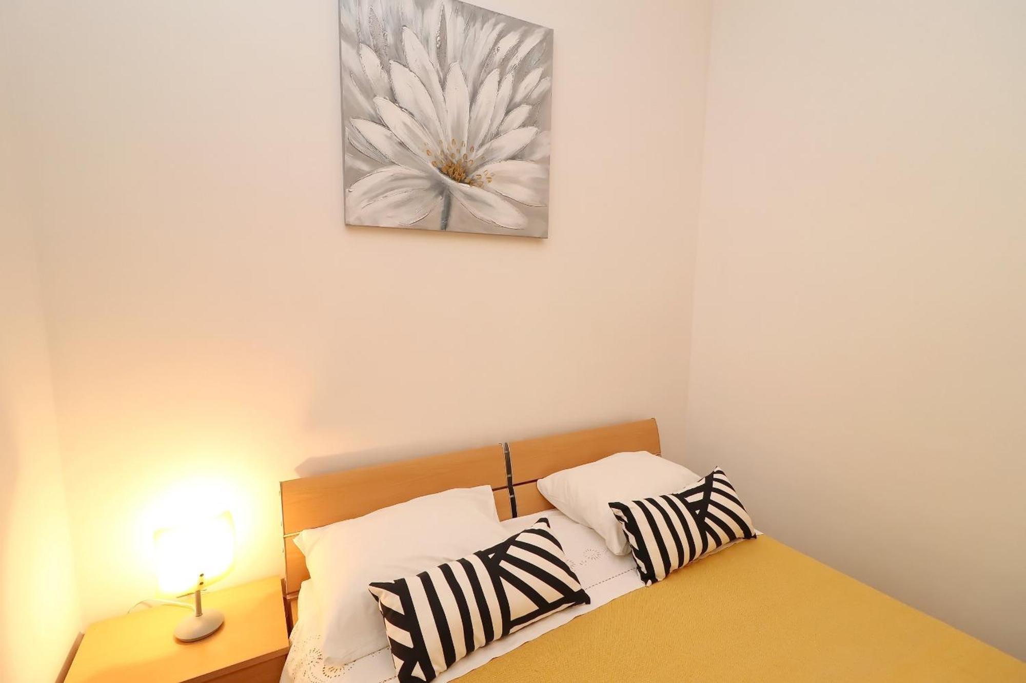 Apartments K & N Prizba Habitación foto